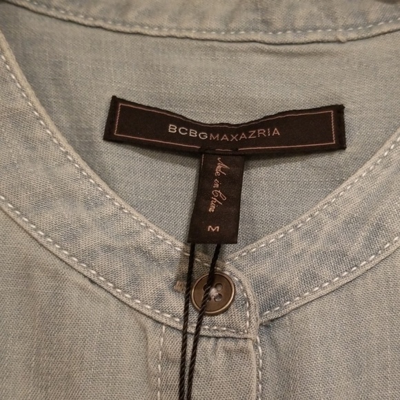 💕BCBGMAXAZRIA💕 Laden Chambray Denim Jean Romper - Picture 8 of 8